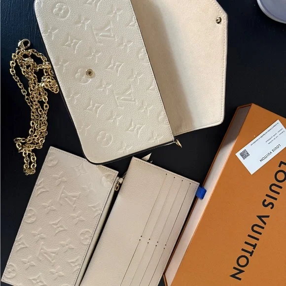 Louis Vuitton Monogram Cream Wristlet - Picture 8 of 13